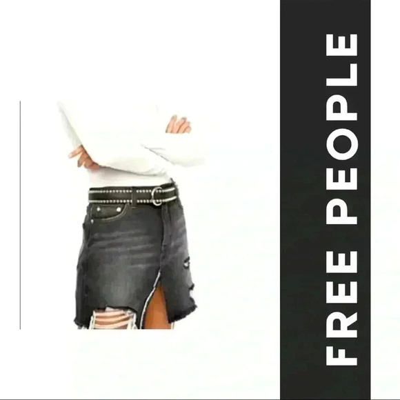 Free People We the Free Black Demin Destroyed Mini Skirt New with tags - Picture 2 of 8